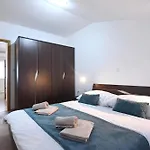 Bibinje Apartments Aparthotel