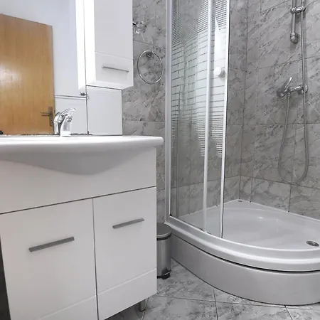 Bibinje Apartments Lägenhetshotell 3*