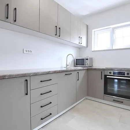 Bibinje Apartments מלון דירות ביבינייה