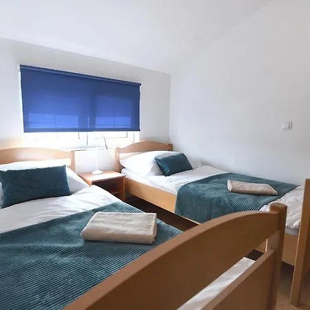 Bibinje Apartments ビビニェ