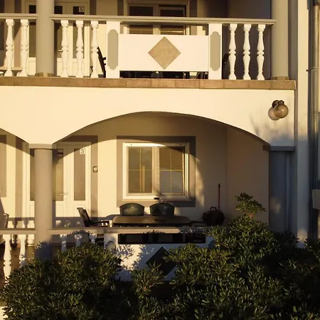 Bibinje Apartments ביבינייה