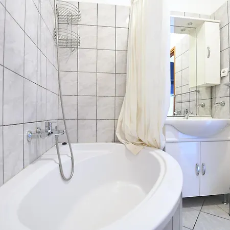 Bibinje Apartments ביבינייה